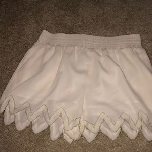 Color cream short from bebe